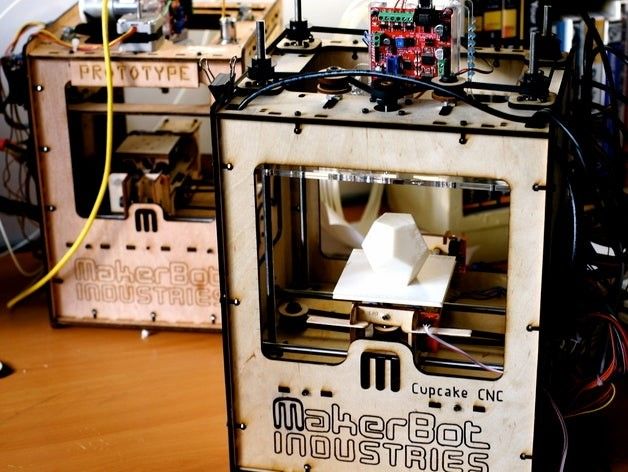 first_makerbot.jpg